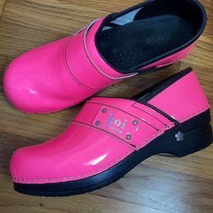 Koi Sanita Hot Pink Clogs